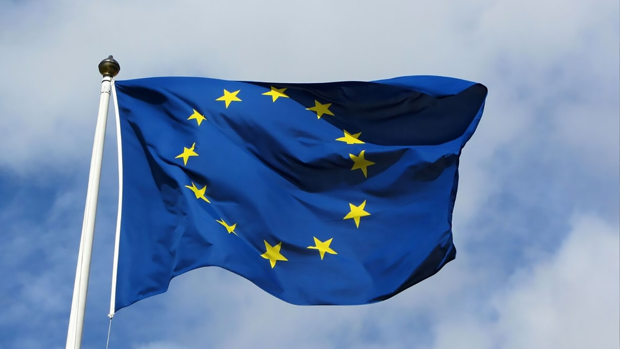 AB Komisyonu’ndan Suriye’nin toprak bütünlüğü çağrısı