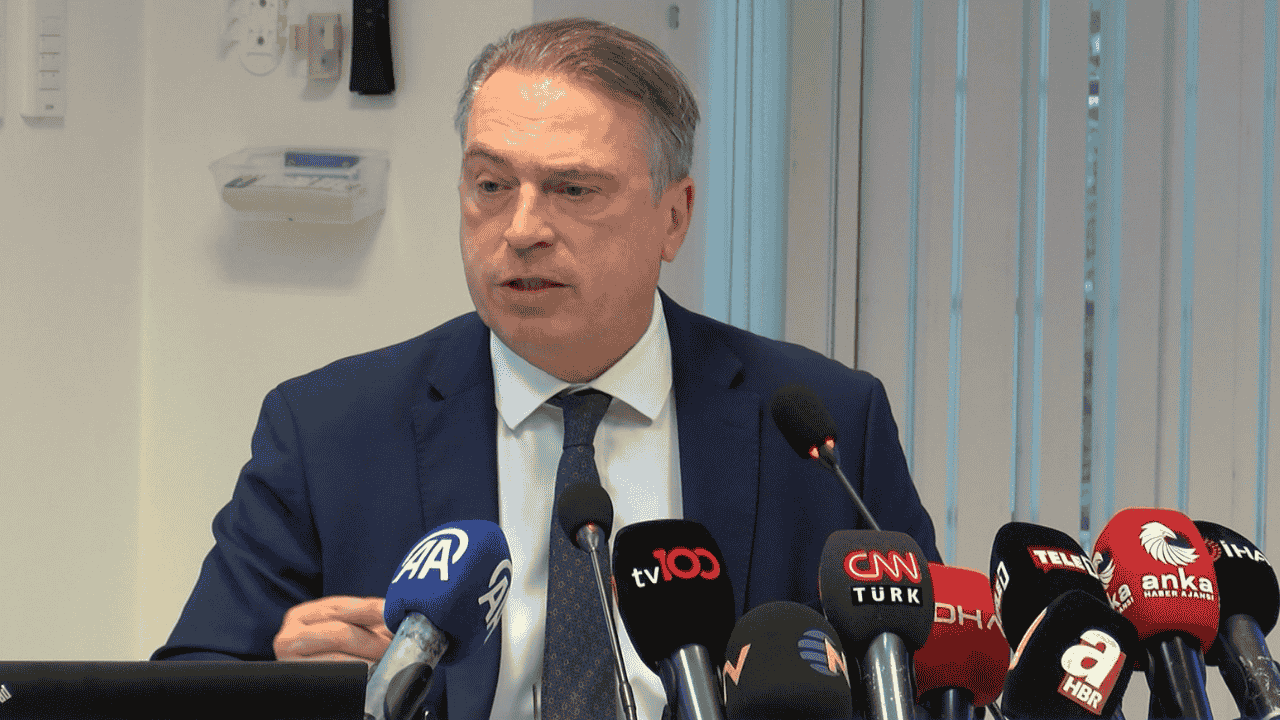 AB’den vize serbestisi mesajı: Kalan 6 kriter yazdan sonra ele alınacak