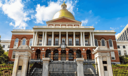 ABD’de federal yargıçtan Harvard kararına durdurma