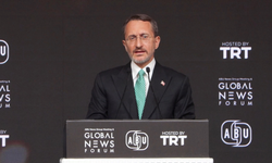 Fahrettin Altun: Tarihteki ilk yapay zeka destekli soykırıma tanıklık ediyoruz