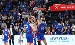 Anadolu Efes, Panathinaikos karşısında Final Four için sahaya çıkıyor
