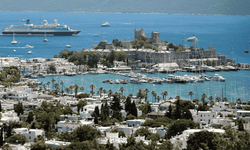 Bodrum’da otel fiyatları 43 bin TL’ye, plaj girişleri 6 bin TL’ye kadar çıkıyor