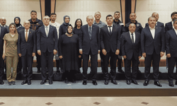 Cumhurbaşkanı Erdoğan'dan 1 Mayıs mesajı: Tüm çalışanlarımızla Türkiye'yi çok daha güçlü yarınlara taşıyacağız