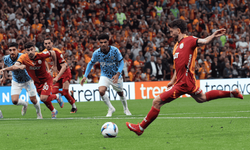 Galatasaray son maçında galip! Muslera ve Mertens veda etti