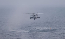 Tatbikat helikopteri denize acil iniş yaptı: 4 personel hastaneye sevk edildi