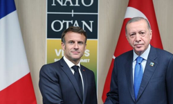 Erdoğan ile Macron zirvesi: Türkiye, Rusya-Ukrayna barışı için müzakereye ev sahipliği yapmaya hazır