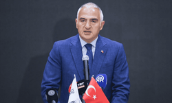Bakan Ersoy: Sezai Karakoç’un hayatında bir hazine saklı