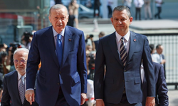 Cumhurbaşkanı Erdoğan’dan Özgür Özel’e geçmiş olsun telefonu: Süreci yakından takip ediyorum!