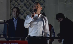 Özgür Özel, Beyazıt Meydanı'nda miting düzenledi!