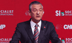 Özgür Özel: Dünya sosyal demokratlara her zamankinden fazla ihtiyaç duyuyor