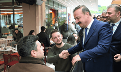 Yavuz Ağıralioğlu, Trabzon'da esnaf ve vatandaşla sohbet etti