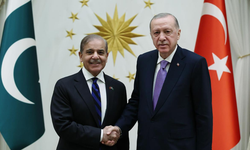 Cumhurbaşkanı Erdoğan'dan Pakistan Başbakanı Şahbaz Şerif'e bayram telefonu