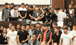 Keçiören Belediyesi’nden stajyer öğrencilere anlamlı veda