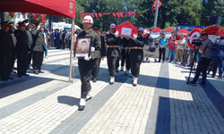 Şehit Ahmet Kuşak, Balıkesir’de gözyaşlarıyla son yolculuğuna uğurlandı