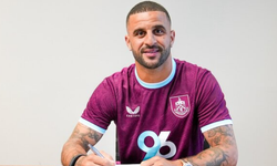 Fenerbahçe ile anılan Kyle Walker resmen Burnley'de!