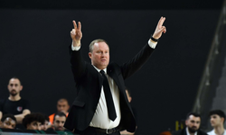 EuroLeague şampiyonu Fenerbahçe, Manisa Basket’in antrenörüne talip oldu