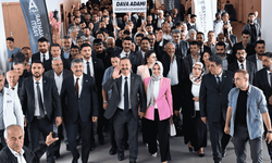 Anahtar Parti'nin yeni şarkısı: Geliyor Yavuz Başkan
