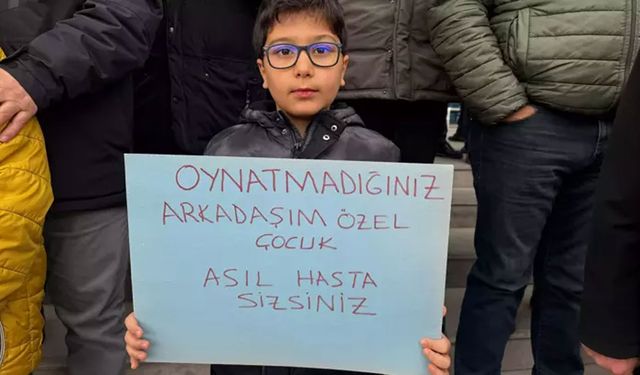 Özel çocuğun alınmadığı oyun alanına Ankara'da protesto!