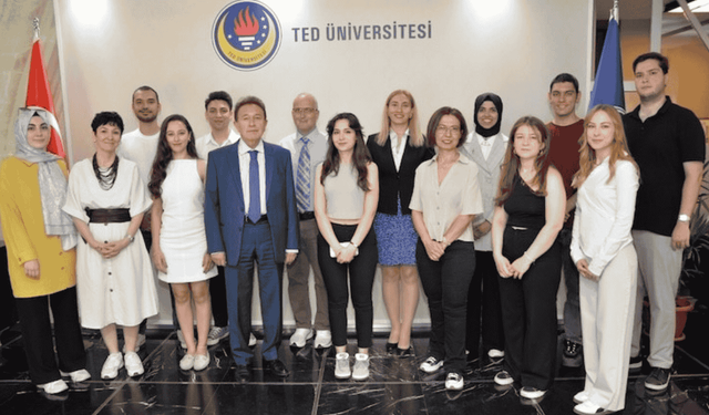 TEDÜ öğrencilerinden bilişim yarışmasında büyük başarı