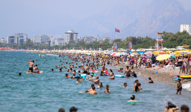Antalya’da bunaltan nem zirve seviyede!