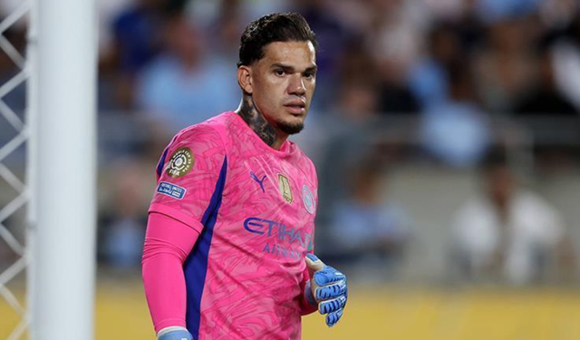 Manchester City'den Ederson kararı: Kalıyor!