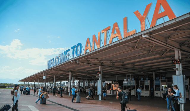 Antalya turizminde hedef 17 milyon turist