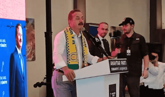 Yavuz Ağıralioğlu: Sırrı Süreyya Önder'in fotoğrafını sevdiğin kadar, Muhsin Yazıcıoğlu'nun fotoğrafını sevseydin