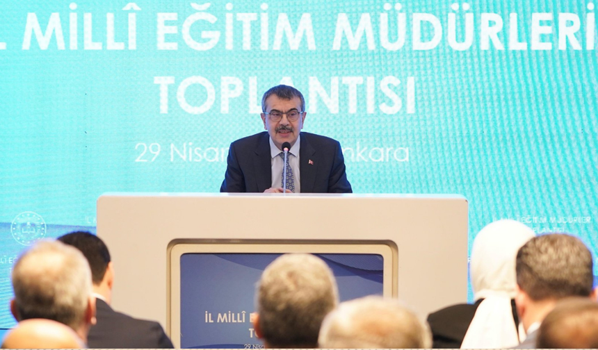 Bakan Tekin 81 müdürle buluştu: Afet eğitiminde önemli adım!