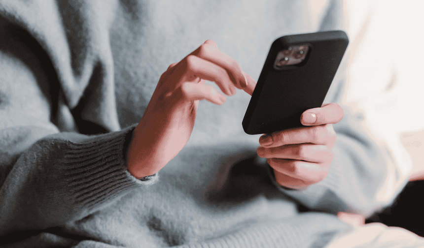 İstanbul depremi ile cep telefonlarına gelen erken uyarı bildirimleri gündem oldu