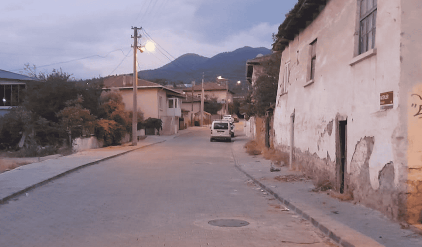 Balıkesir'de depremler sürüyor